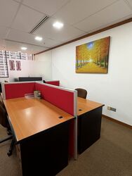 International Plaza (D2), Office #585846361